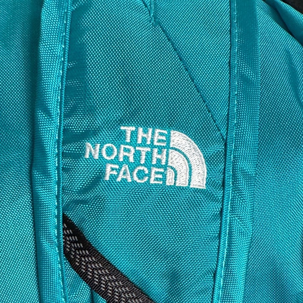 The North Face bluebird Verto 27 Backpack - Picture 8 of 8